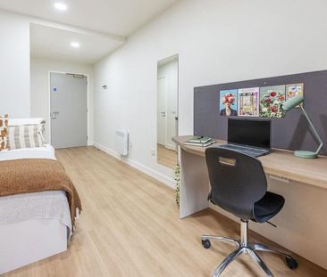 Studio to rent - Photo 2