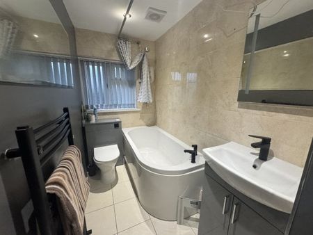 Southernway, Plymouth, PL9 - Photo 4