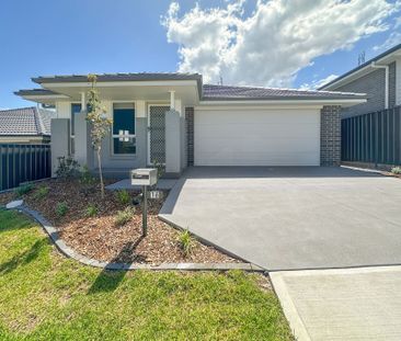 Brand New Family Home - Photo 4