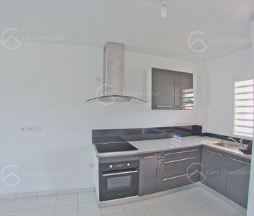 Location Appartement 3 pièces 75m² CAYENNE 97300 - Photo 6