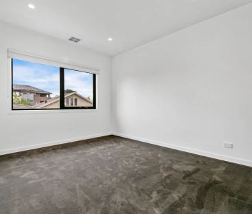 14A Canning Street, Avondale Heights. - Photo 4