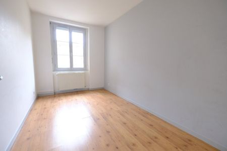 APPARTEMENT T3 A LOUER - Photo 2