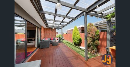 Never Late To School - Photo 3