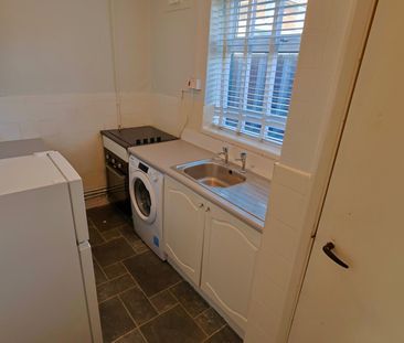 Orchard Drive, Coventry - Photo 2