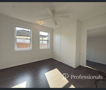 Neat and tidy Family Home!!! - Photo 4
