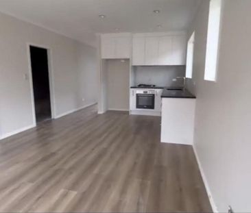 Lovely two bedroom unit in Rototuna - Photo 4