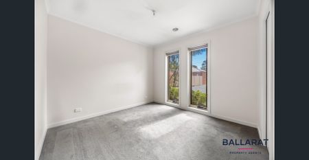 Well Presented Two Bedroom, Two Bathroom Unit in Ballarat North - Photo 3