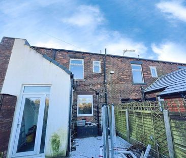 3 bedroom terraced house to rent - Photo 3