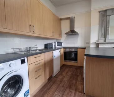 Wellington Road, Brighton 1 bedroom house share to rent - Photo 2