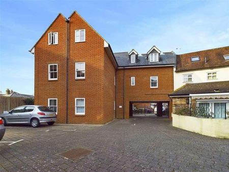 Monument Green, Weybridge, KT13 - Photo 5