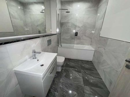 Iron Row, Burley In Wharfedale, Ilkley, West Yorkshire, LS29 - Photo 3