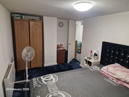 Stratford Terrace, Leeds - Photo 4