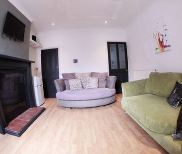 13 Albany Street, Lincoln, Lincolnshire, LN1 3JD - Photo 1