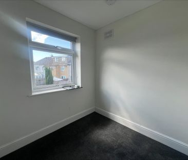 1 bedroom in a house share to rent - Photo 6