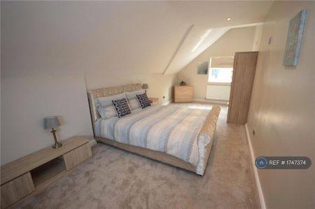 1 bedroom bungalow to rent - Photo 2