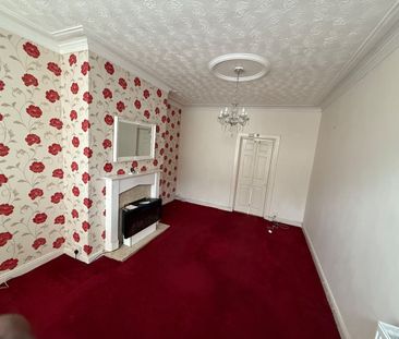 3 Bed Terraced House, Broughton Terrace, LS9 - Photo 1