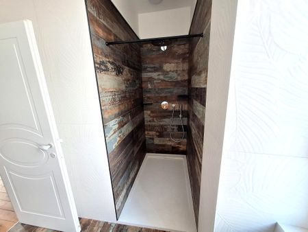 Location Appartement 3 pièces 71m² LES SABLES D OLONNE 85100 - Photo 4