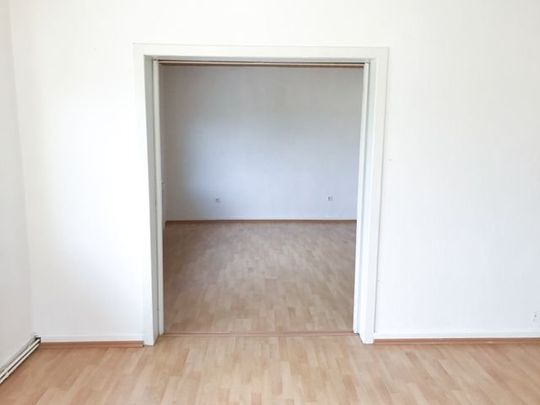 Gemütliche 3 Zimmer Wohnung in zentraler Lage - Foto 1