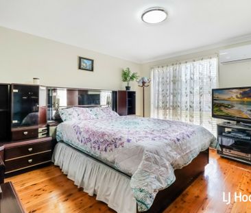 Beautiful Home in Great Location - Available Now! - Photo 4