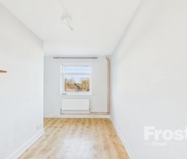 Staines Road, Feltham,TW14 - Photo 6
