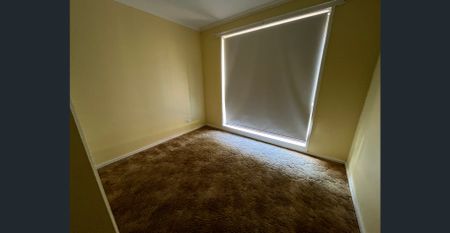 This Cozy Brick Family Home Awaits - Photo 4