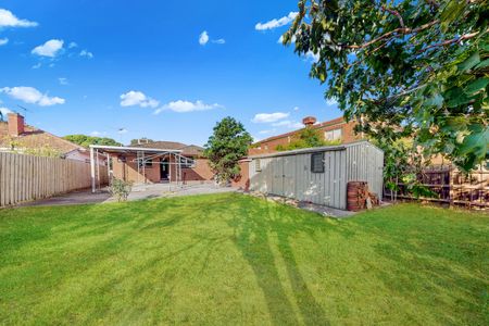 33 Bruce Street, Coburg VIC 3058 - Photo 5