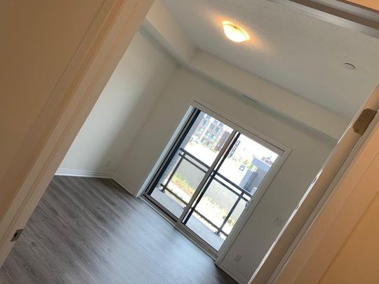 For Lease - 128 Grovewood Common Unit# 209, Oakville, Ontario - Photo 1