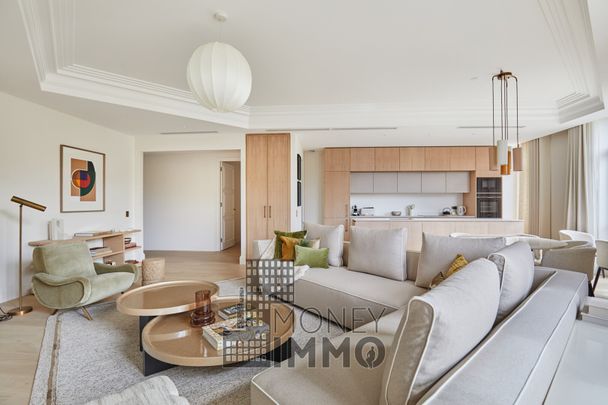 Tout savoir sur cet appartement à Paris 7ème - Photo 1