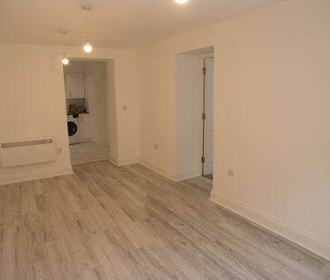 Crocketts Lane, - Photo 1