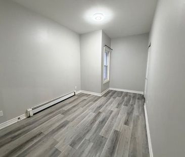 For Lease - 268 Talbot Street Unit# 4, St. Thomas, Ontario - Photo 4