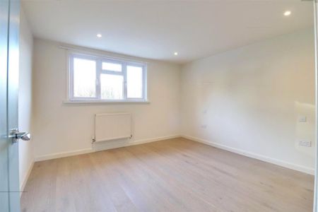 3 bedroom bungalow to rent - Photo 4