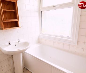 Studio to rent - Photo 6