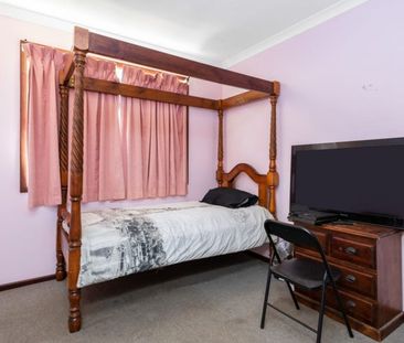 Room to move! - Photo 2