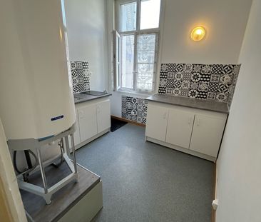 Location Appartement 3 pièces 73m² CHATELLERAULT 86100 - Photo 3
