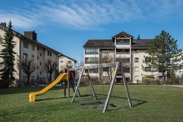 Living in the countryside! - Photo 1