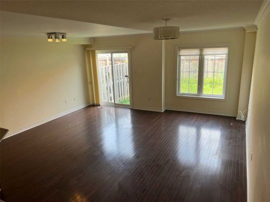 For Lease - 119 Amulet Crescent, Richmond Hill, Ontario - Photo 1