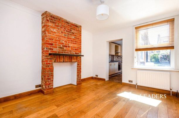 2 bedroom house to rent George Road, Guildford, GU1 - Photo 1