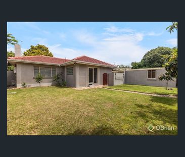 Charming 3-Bedroom Home in the Heart of Cheltenham! - Photo 1