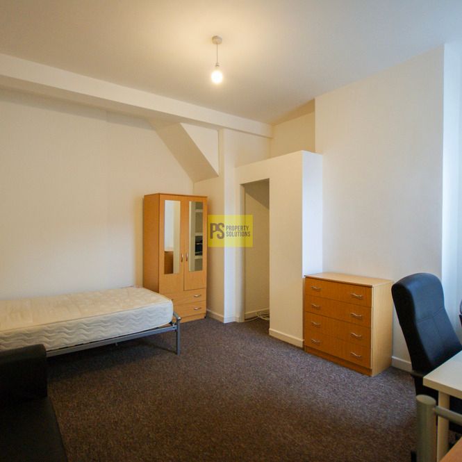 537A Bristol Road - Photo 1