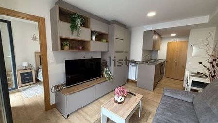 Alquiler de piso en Calle de la Ronda - Photo 3