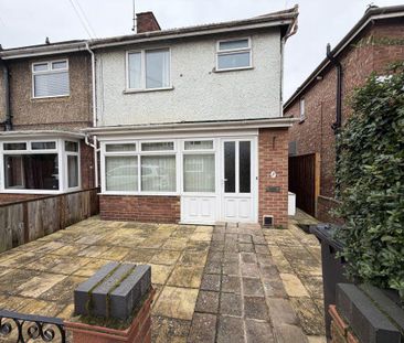 3 bedroom terraced house to rent - Photo 4