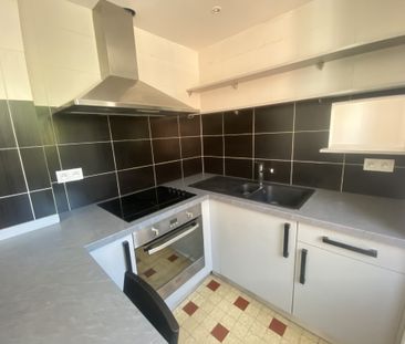 Location Appartement 4 pièces 64m² TOULOUSE 31400 - Photo 4