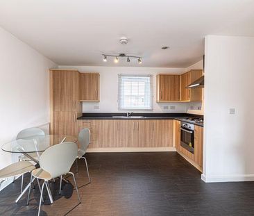 2 bedroom apartment to rent - Photo 2