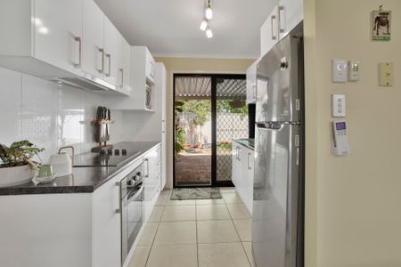 Coastal Living Just Moments to the Beach! - Photo 5