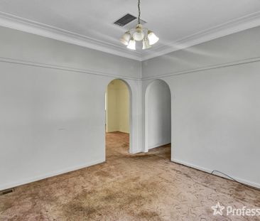 17 Spring Street, Wagga Wagga NSW 2650 - Photo 1