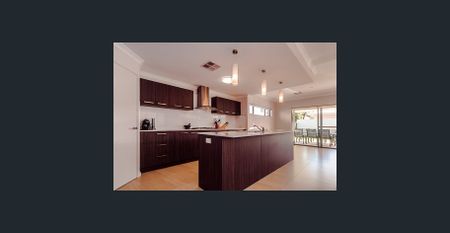 Elegantly Finished Family Home - Photo 4