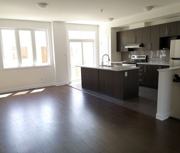 For Lease - 127 Gardenpost Terrace, Orleans - Cumberland and Area, ... - Photo 5