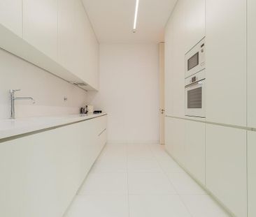 3 Bedroom Apartment, Lisboa - Photo 5