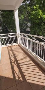 Location Appartement 1 pièce 30m² LA POSSESSION 97419 - Photo 3