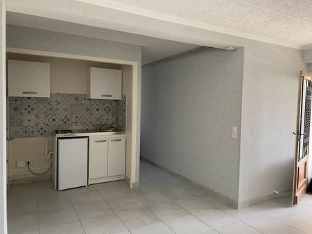 Location Appartement 1 pièce 24m² VILLEBON SUR YVETTE 91140 - Photo 4